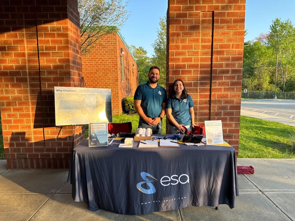 ESA Project Team at Town Meeting Pop-up